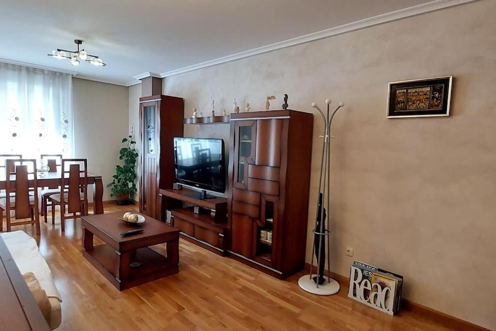 Superacogedor Y Semicentrico Piso Appartamento *